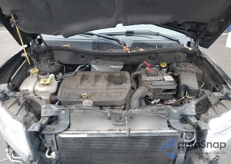 2013 Jeep Compass Sport z USA, uszkodzony, nr VIN 1C4NJDBB1DD272113